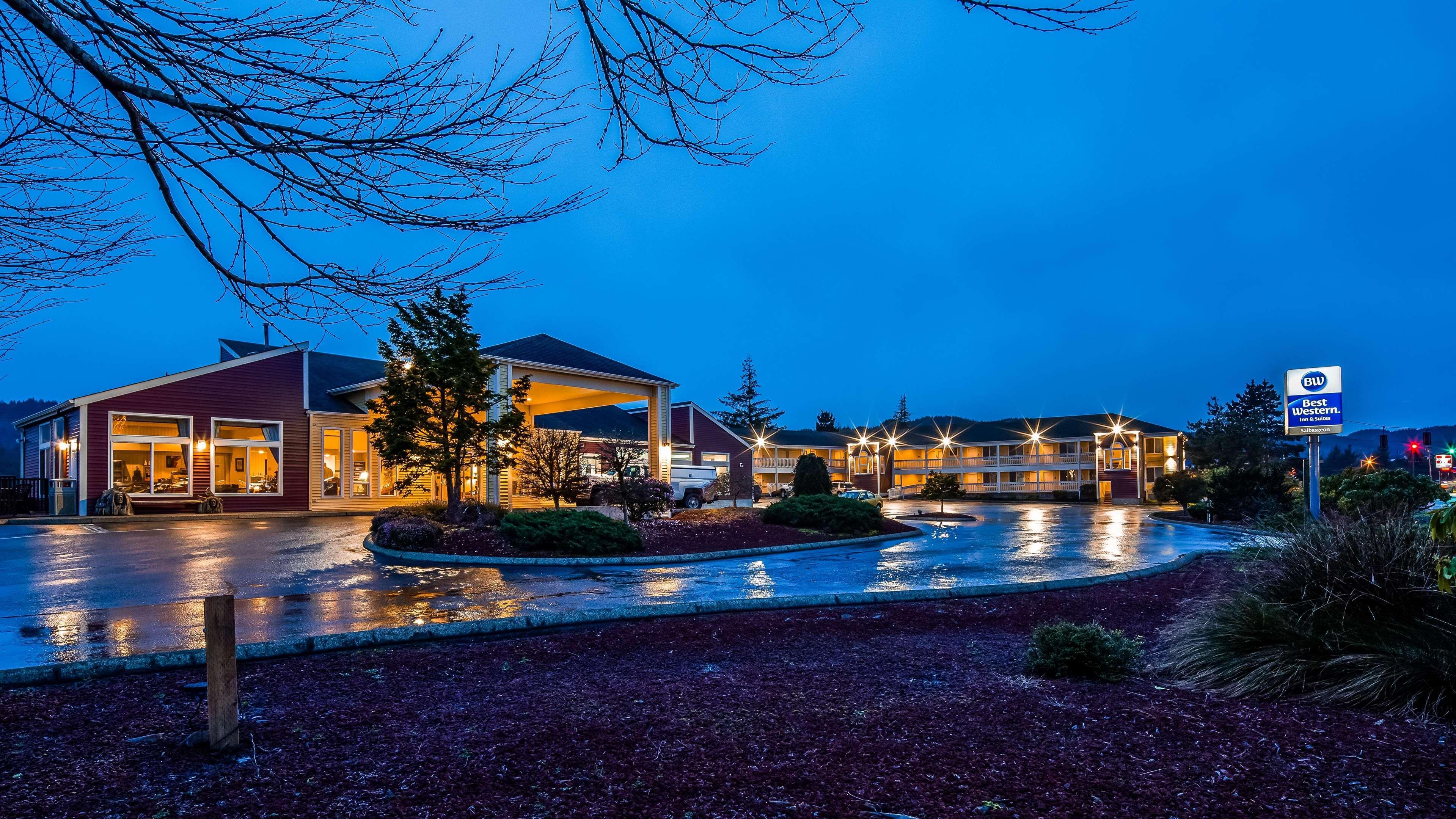 Best Western Salbasgeon Inn & Suites Reedsport Exterior photo